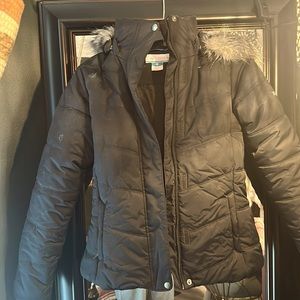 Columbia faux fur trim jacket XS